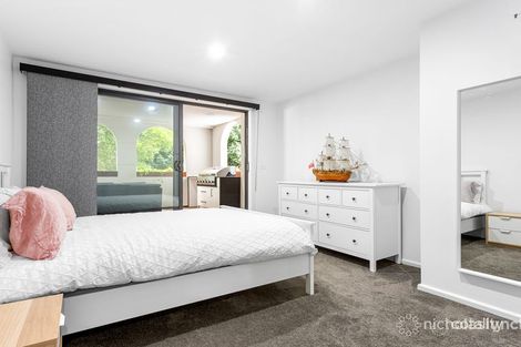 Property photo of 2/32 Pine Hill Drive Frankston VIC 3199