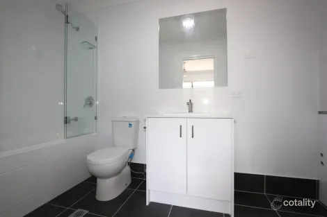 Property photo of 2/21 Eileen Court Logan Reserve QLD 4133