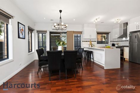 Property photo of 7 Appletree Grove Cairnlea VIC 3023