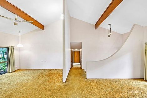 Property photo of 8 Tulla Place Ashmore QLD 4214