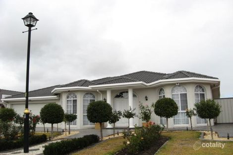 23 Cressida Cres, Sydenham, VIC 3037