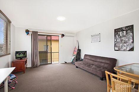 Property photo of 1/1371 Gold Coast Highway Palm Beach QLD 4221