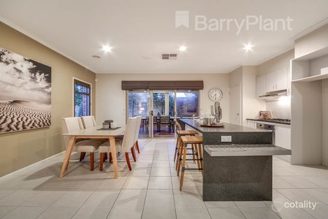 Property photo of 21 Eventide Rise Pakenham VIC 3810