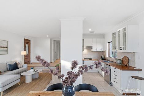 Property photo of 16 Barunga Way Craigie WA 6025