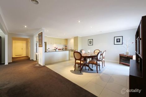 Property photo of 69 Sovereign Manors Crescent Rowville VIC 3178