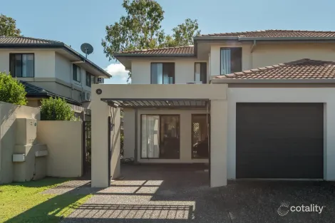 Property photo of 30/1 Secondary Street Upper Coomera QLD 4209