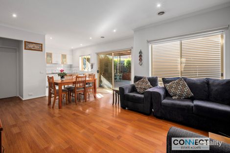 Property photo of 4 Kirren Close Cranbourne VIC 3977