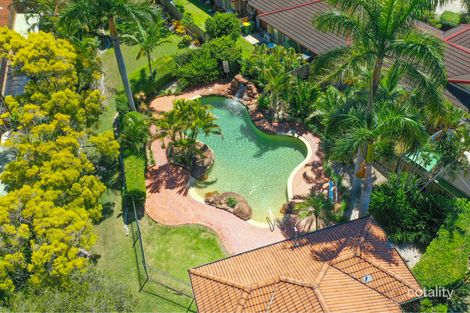 Property photo of 102/125 Hansford Road Coombabah QLD 4216