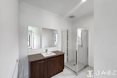 Property photo of 6 McWilliams Crescent Point Cook VIC 3030