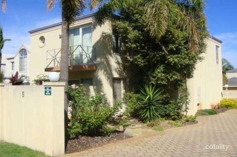 1/5 Macleod Rd, Applecross, WA 6153