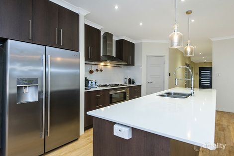 Property photo of 4 Garrut Way Caversham WA 6055