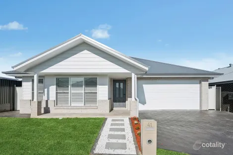 Property photo of 41 Lippiatt Circuit Appin NSW 2560