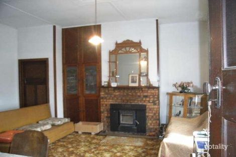 Property photo of 50 Railway Crescent Daylesford VIC 3460