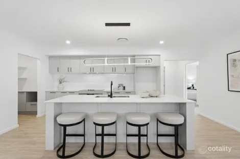 Property photo of 41 Lippiatt Circuit Appin NSW 2560