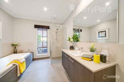 Property photo of 4 Hardwick Place Officer VIC 3809