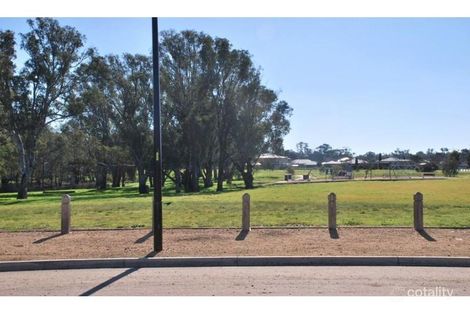 Property photo of 35 Seven Creeks Drive Kialla VIC 3631