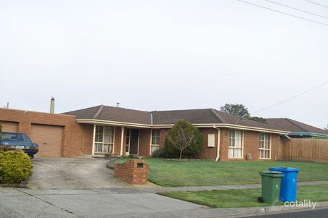 12 Hawking Ave, Hampton Park, VIC 3976