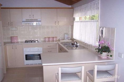 Property photo of 21 Woodside Close Somerville VIC 3912