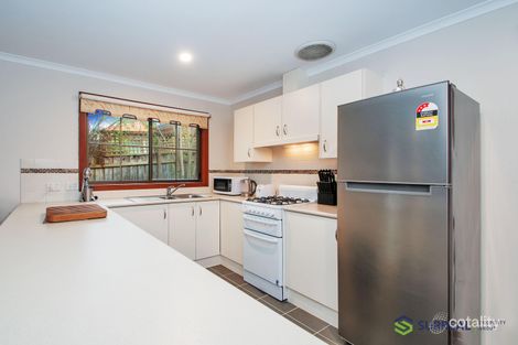 Property photo of 2/13-15 Mount View Parade Mooroolbark VIC 3138