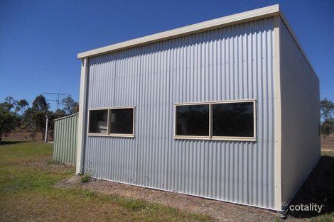 Property photo of 128 Jacaranda Drive Millstream QLD 4888