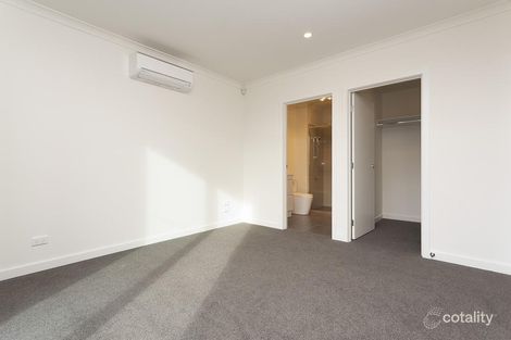 Property photo of 2/82 Tyler Street Reservoir VIC 3073