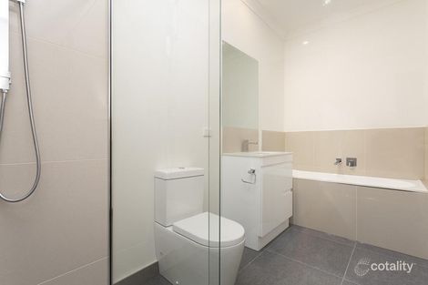 Property photo of 2/82 Tyler Street Reservoir VIC 3073
