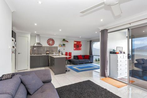 Property photo of 32 Santa Clara Rise Upper Coomera QLD 4209