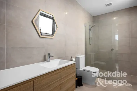 Property photo of 2/133 Boneo Road Rosebud VIC 3939