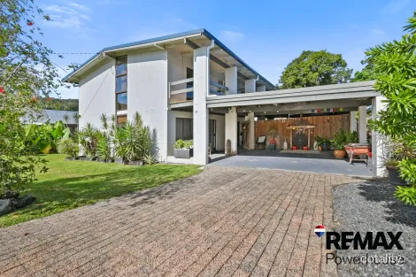19 Calder St, Edge Hill, QLD 4870