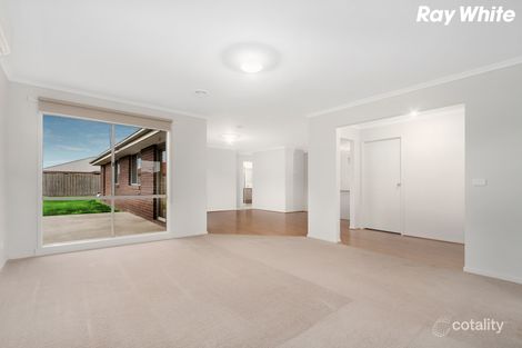 Property photo of 12 Ruby Avenue Koo Wee Rup VIC 3981