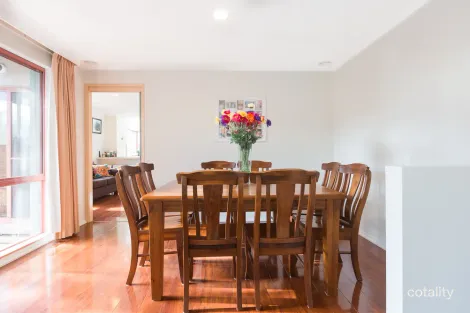 Property photo of 5 Decker Place Fadden ACT 2904