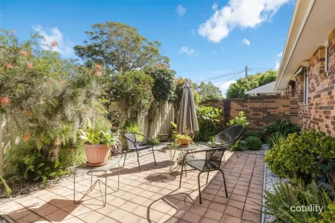 Property photo of 2/10 Wallaby Street Blackwall NSW 2256