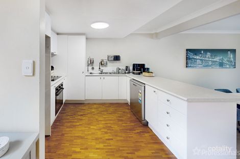 Property photo of 12/278 Oxley Drive Coombabah QLD 4216