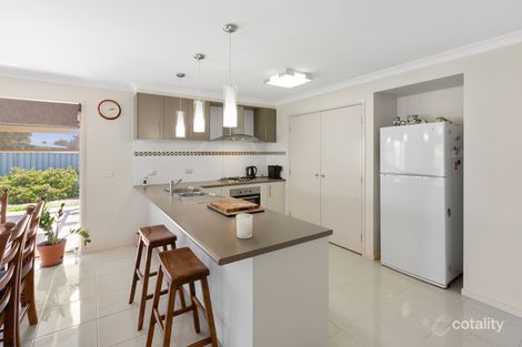 Property photo of 70 Cambridge Drive Mansfield VIC 3722