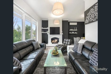Property photo of 7 Beverley Close Frankston VIC 3199