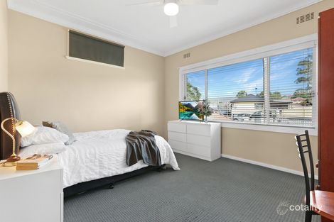 Property photo of 25 Kapooka Avenue Dapto NSW 2530