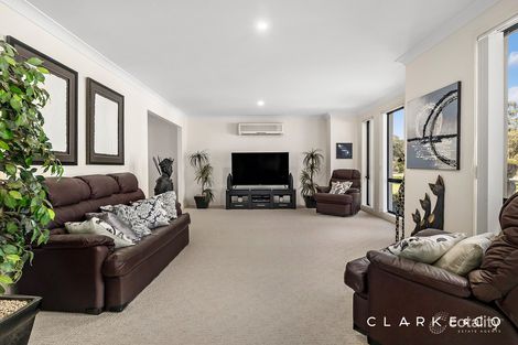 Property photo of 19 Rosebank Drive Wallalong NSW 2320