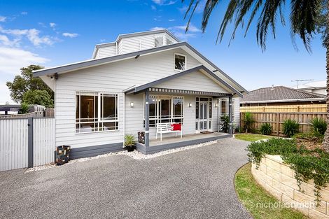 10 Beatty Pde, Mornington, VIC 3931