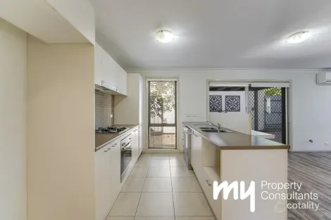 Property photo of 144 Minorca Circuit Spring Farm NSW 2570