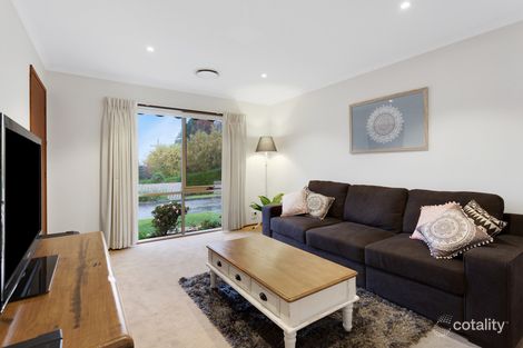 Property photo of 10/27-31 Kings Road Emerald VIC 3782