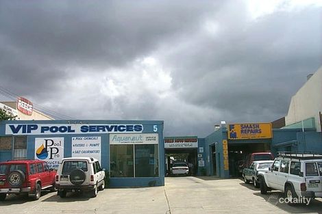 5 Northview St, Mermaid Waters, QLD 4218