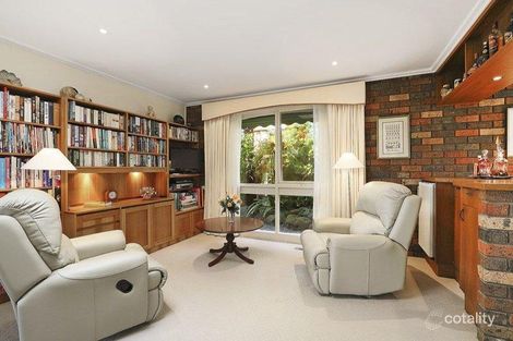 Property photo of 50 Glen Tower Drive Glen Waverley VIC 3150