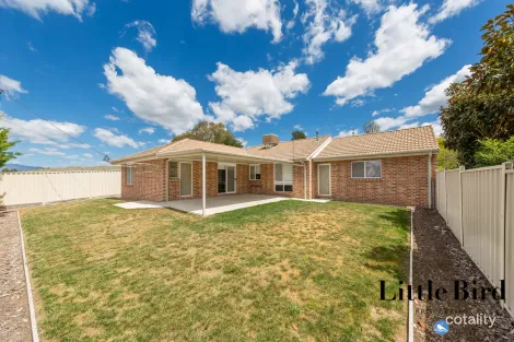 Property photo of 60 William Hudson Crescent Monash ACT 2904