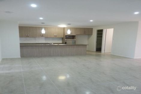 Property photo of 2/30 Primavera Boulevard Beaconsfield QLD 4740