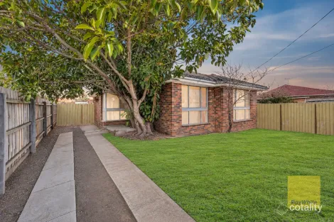 102 Oakwood Rd, Albanvale, VIC 3021