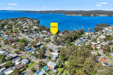 Property photo of 10 Koowong Road Gwandalan NSW 2259