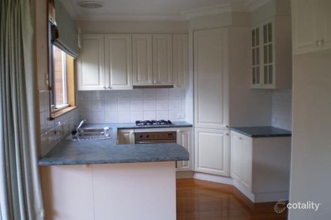 Property photo of 2/8 Bletchley Road Hughesdale VIC 3166