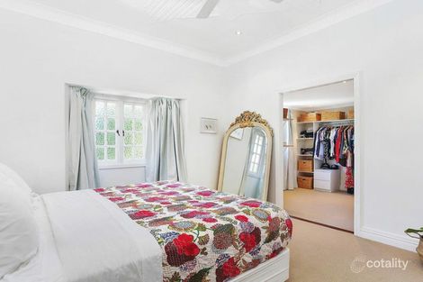 Property photo of 152 Ekibin Road East Tarragindi QLD 4121