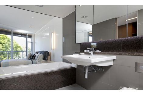 Property photo of 4205/55 Forbes Street West End QLD 4101