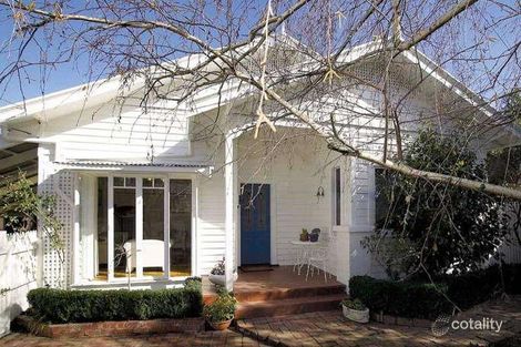 8 Blanche Ave, Parkdale, VIC 3195